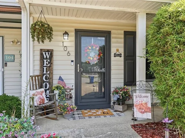 106 Greendale Rd, Virginia Beach, VA 23452