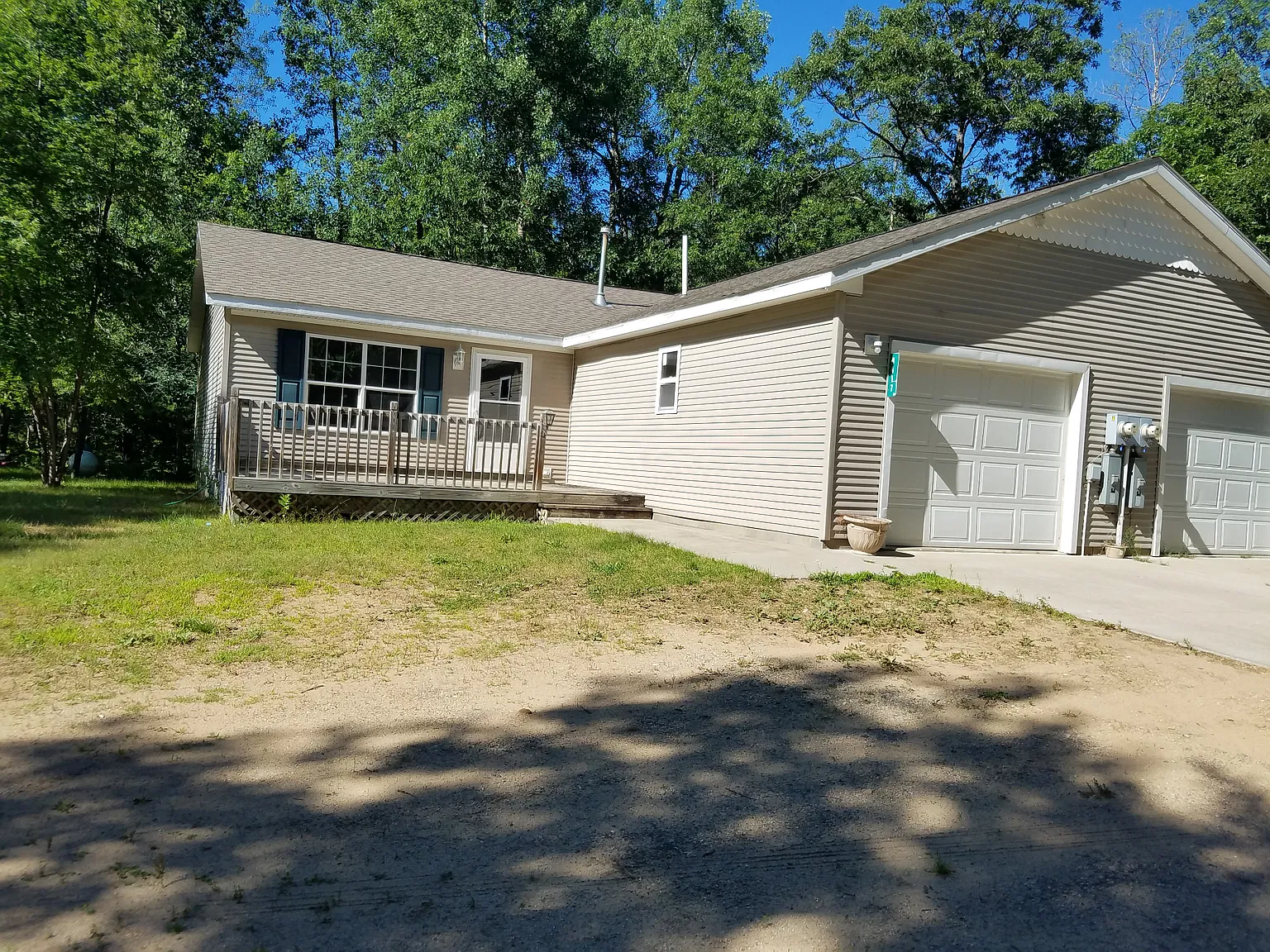 4417 Krys Rd — Photo 1