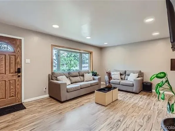 2830 S Sheridan Boulevard, Denver, CO 80227