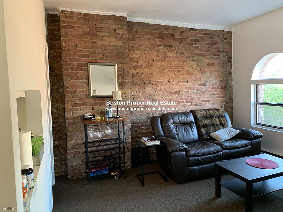 47-49 Hemenway #47-6 Boston - Fenway Unit Photo 3