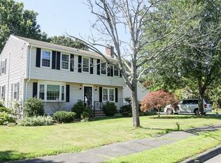 4 Locksley Rd, Danvers, MA 01923