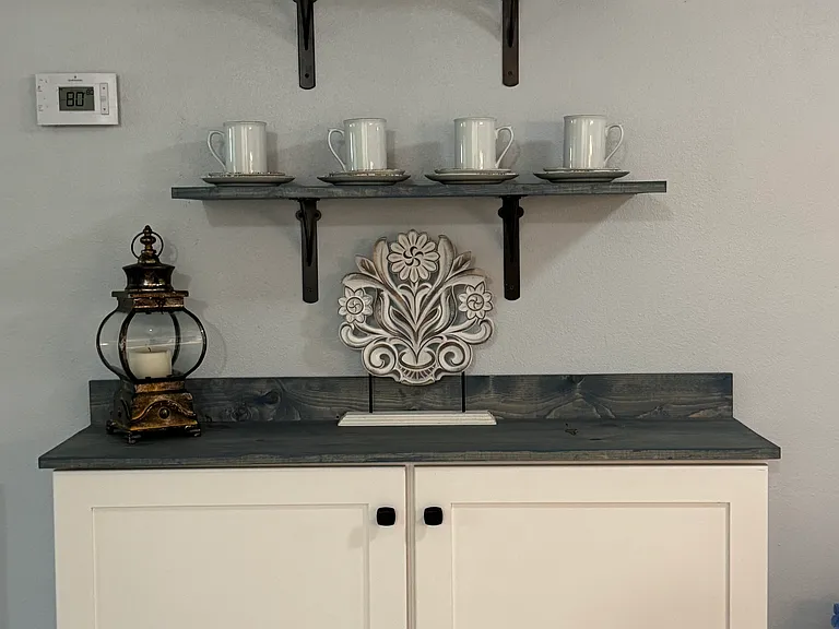 Coffee Bar, enjoy a beverage