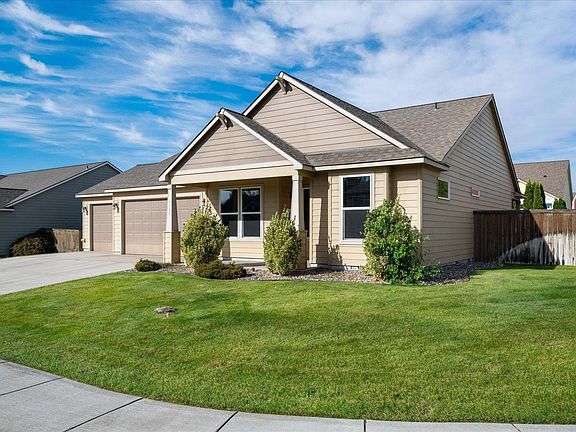 2nd image of 6306 Coventry Ln