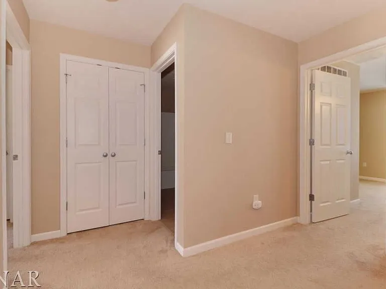 1104 Ekstam Dr #1 — Photo 16