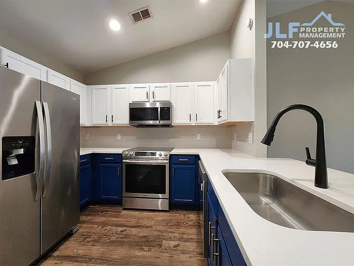 2342 Brendon Patrick Ct — Photo 4