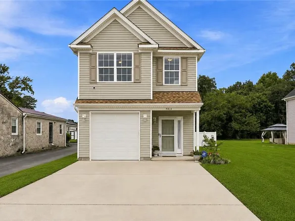 5813 Hawk Ln, Suffolk, VA 23432