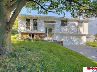 2238 N 204th Ter, Elkhorn, NE 68022