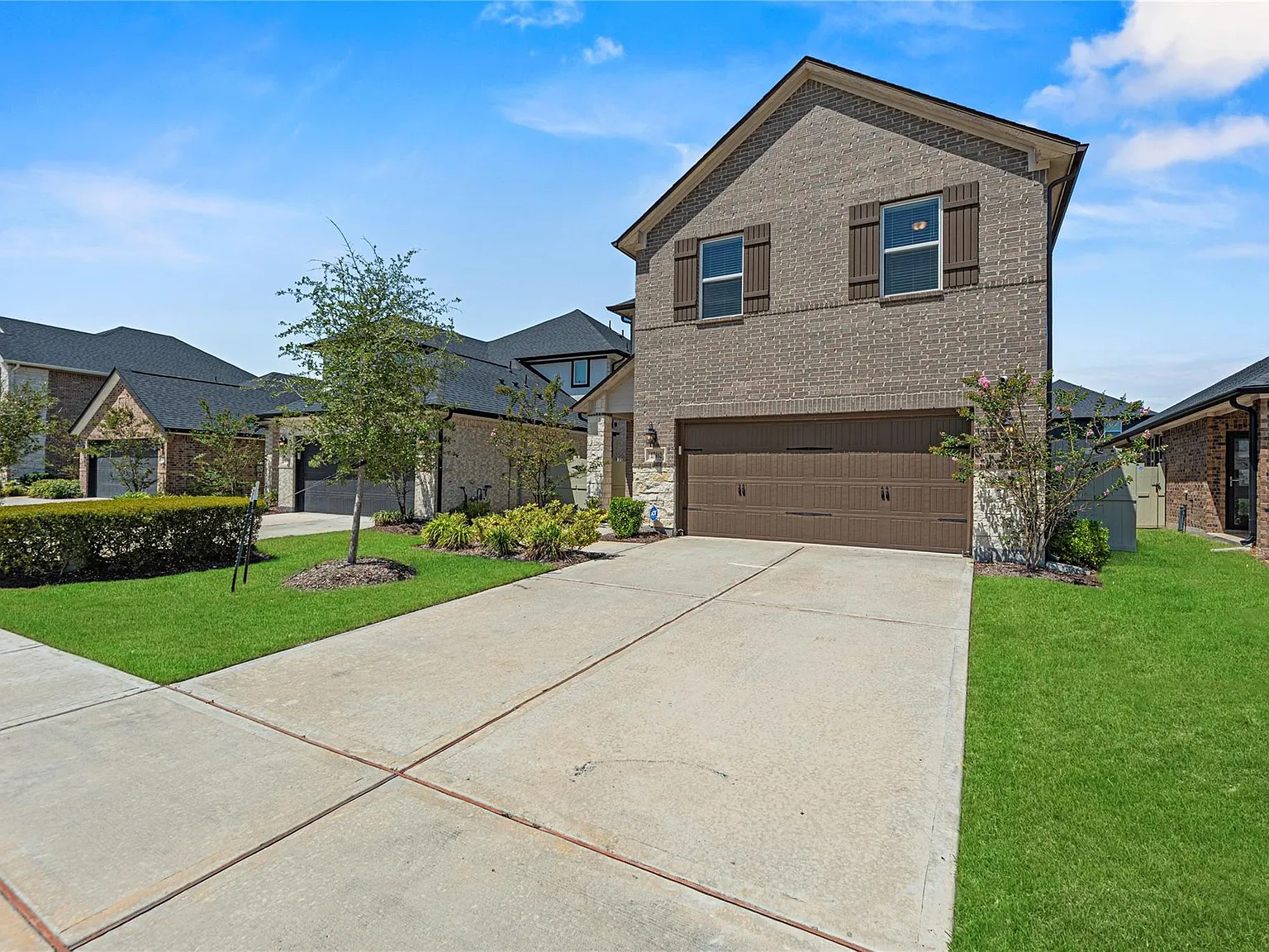 3 bed, 2.5 bath, 1576 sqft, $2,450 — Photo 4