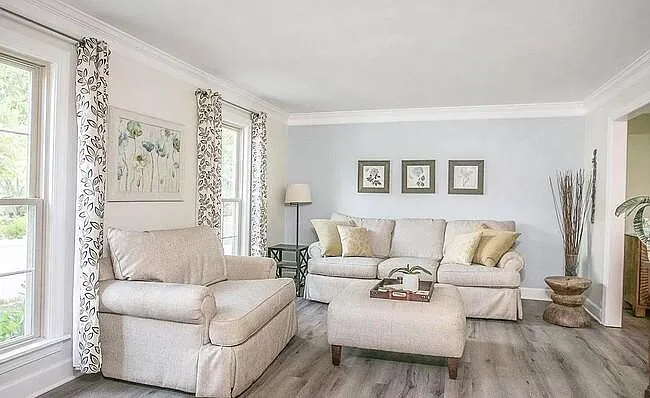 3 bed, 2.5 bath, 1530 sqft, $6,200 — Photo 3