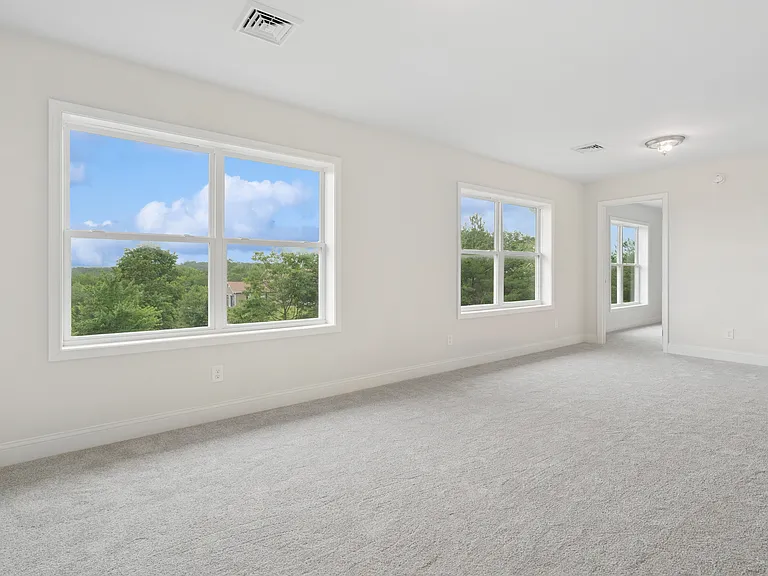 4 Sterling Dr — Photo 22