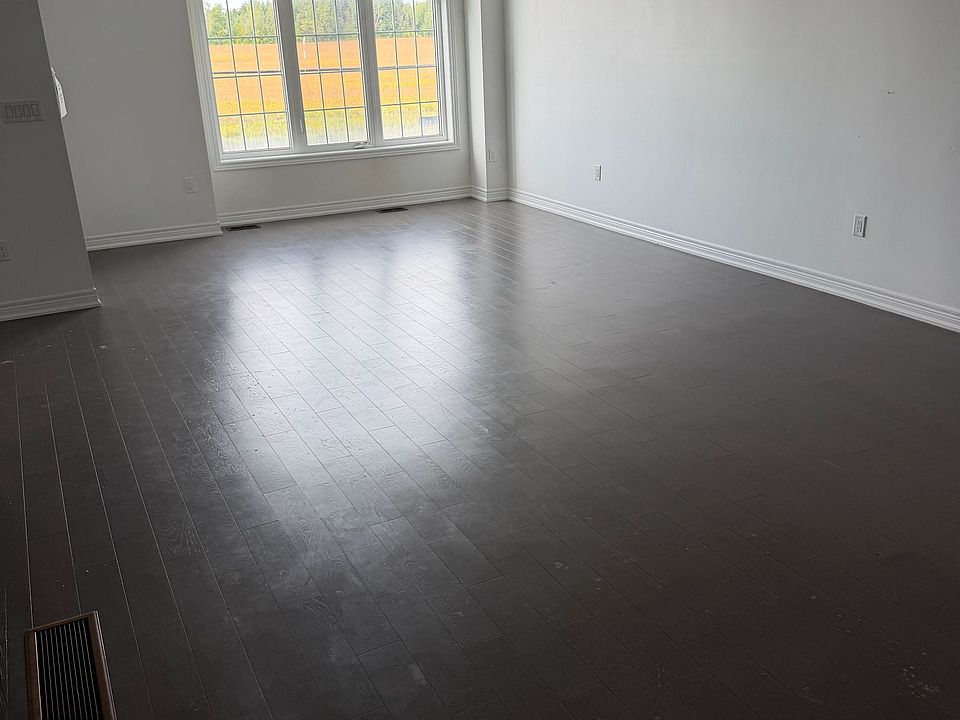 2nd image of 72 Fruitvale Cir