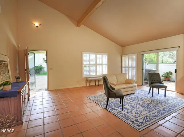 2089 Village Ln, Solvang, CA 93463
