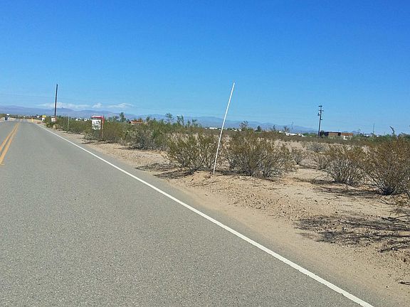 2nd image of 22248 W Deer Valley Rd