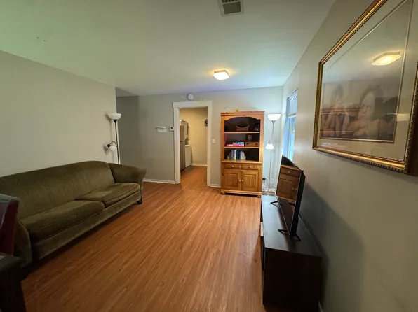 2917 Louise Dr, North Charleston, SC 29405