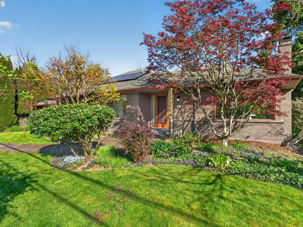 3270 SW Vista Dr, Portland, OR 97225