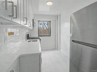 21-85 34th Ave #3B, Astoria, NY