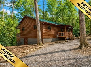 3386 Rocky Ridge Rd, Cosby, TN 37722