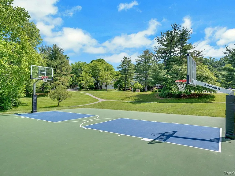 24 Briar Ct #A — Photo 31