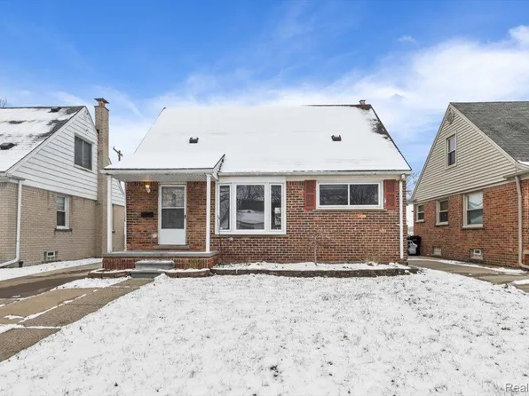 15151 Russell Ave, Allen Park, MI 48101