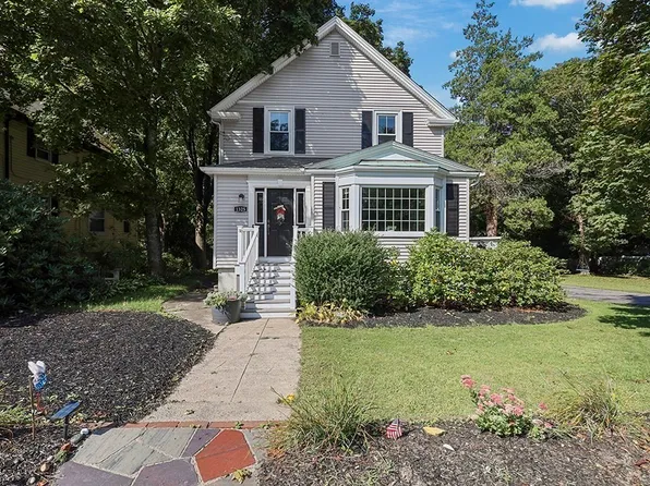 1325 Park St, Attleboro, MA 02703