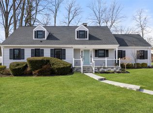 29 Pilgrim Rd, Scarsdale, NY 10583