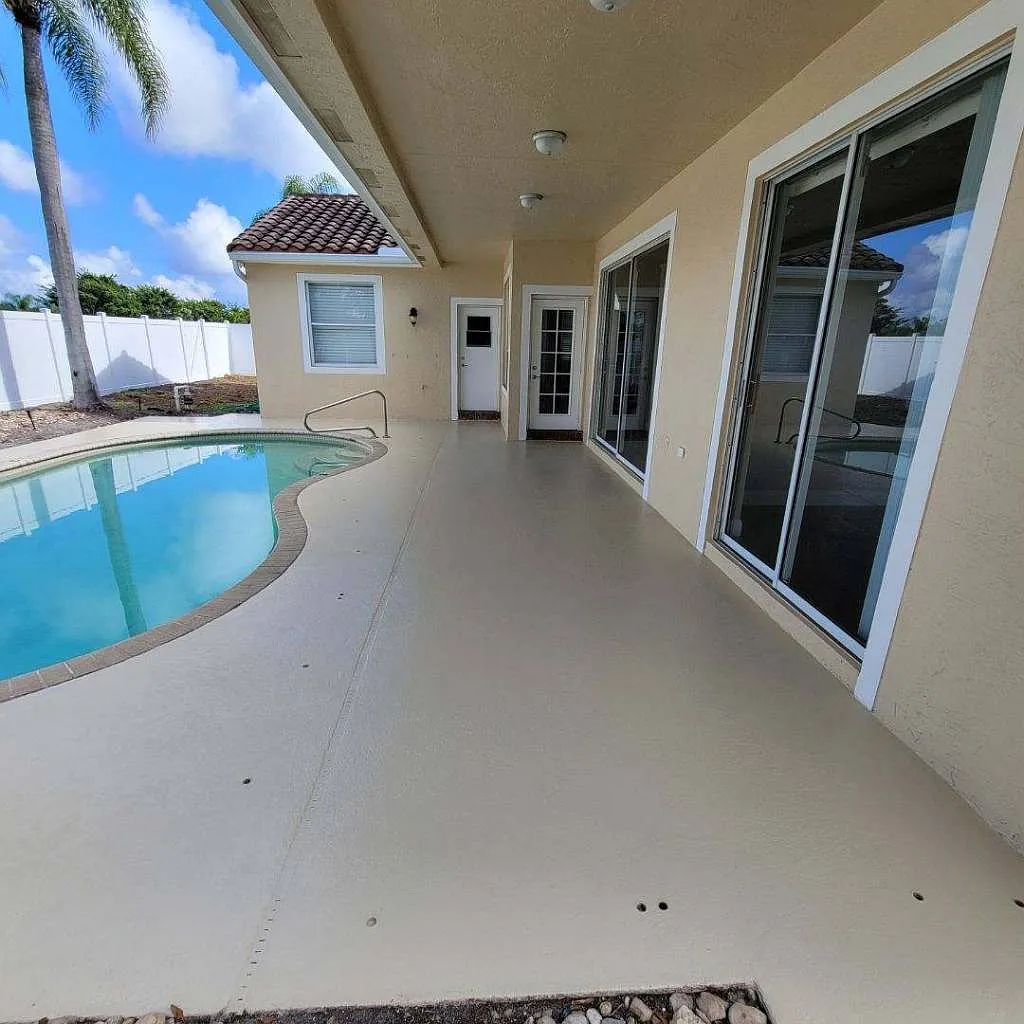 4 bed, 2205 sqft, $5,000 — Photo 2