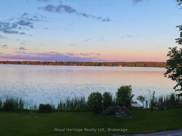 56 Pine Point Ln, Scugog, ON L9L 1B4