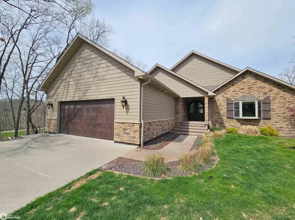 10962 Wildlife Lakes Dr, West Burlington, IA 52655