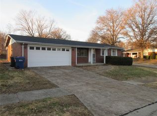2605 Causeway Dr, Saint Louis, MO 63125