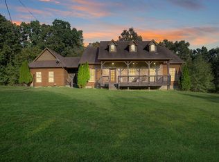 127 Jerry Smith Rd, Indian Mound, TN 37079