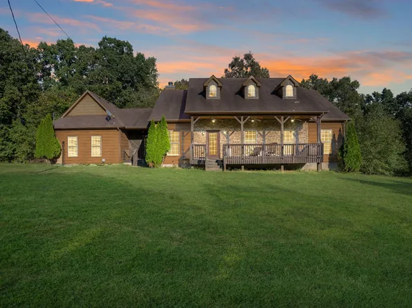 127 Jerry Smith Rd, Indian Mound, TN 37079