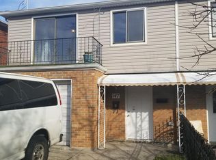 147 Sand Ln, Staten Island, NY 10305