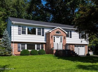 36 Mianus View Ter, Cos Cob, CT 06807