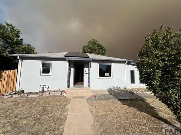 706 Airlane Ave, Pueblo, CO 81005