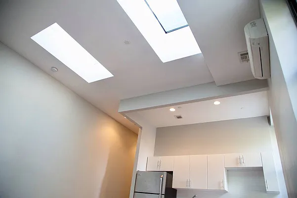 Rented by City Vista Inc | media 37