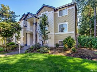 25235 SE Klahanie Blvd APT H102, Sammamish, WA 98029