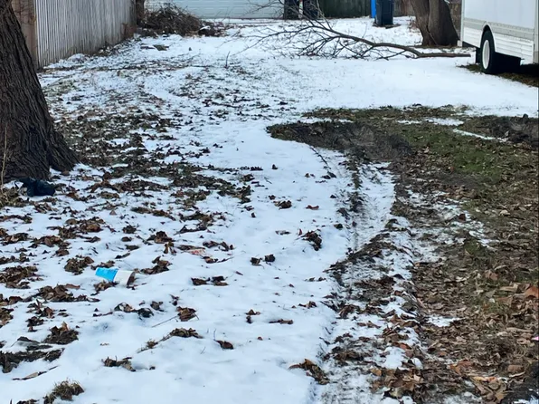 7628 S Yates Blvd, Chicago, IL 60649