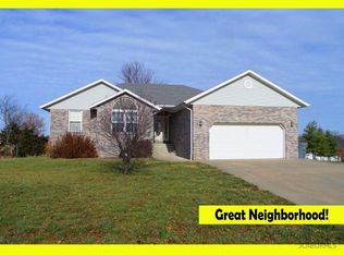 180 Northrup Ave, Holts Summit, MO 65043