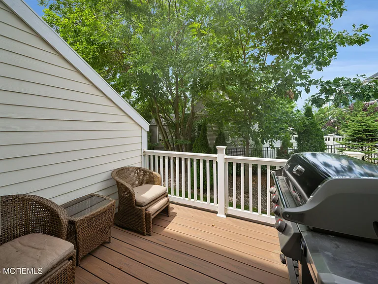 302 Villa Dr — Photo 38