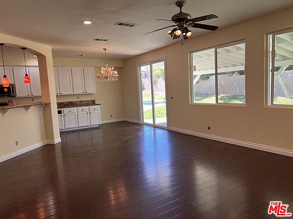 4th image of 40247 Preston Rd