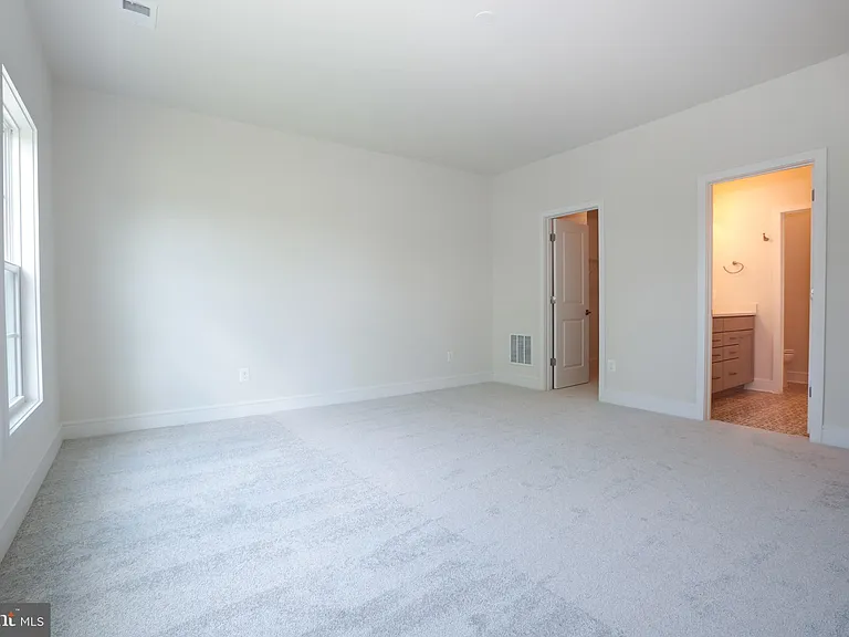6902 Karter Robinson Dr — Photo 11