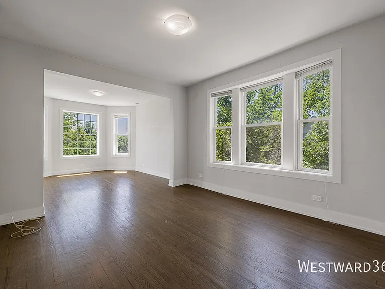3656 W Shakespeare Ave #2F — Photo 2