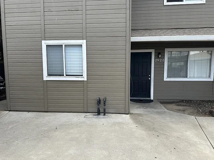 3 bed, 2.0 bath, 959 sqft, $1,795 — Photo 3