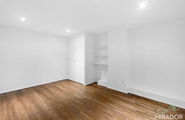 Rented by Mirador Real Estate | media 36