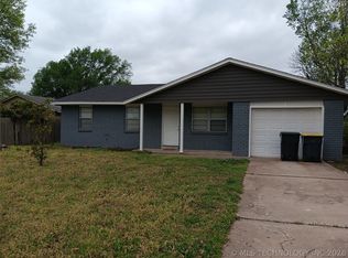 13804 S Glen Pl, Glenpool, OK 74033