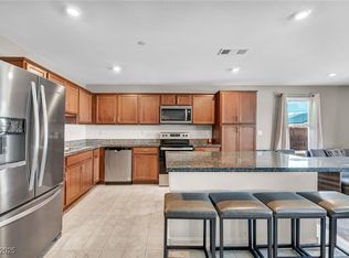 840 Turtleback Falls Ave, Indian Springs, NV 89018