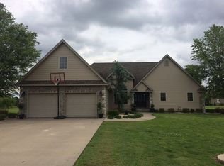 140 Huntington Cir, Pittsburg, KS 66762