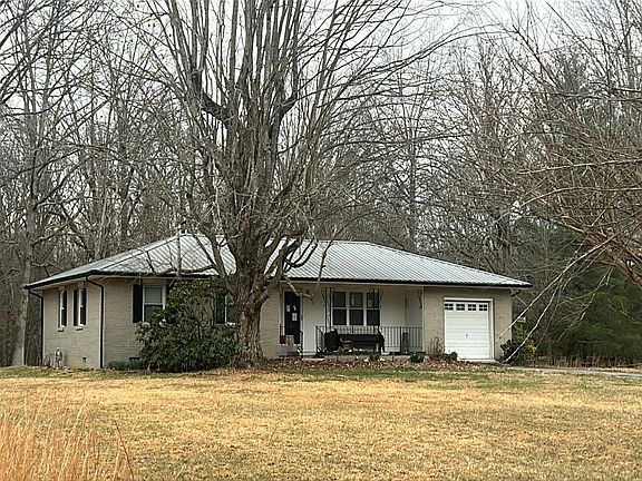 3rd image of 846 Hugh Jones Rd
