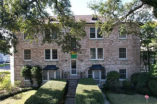 1582 Jefferson Ave #14 Photo 1