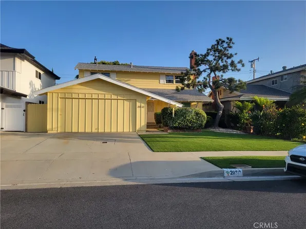 2032 245th St, Lomita, CA 90717